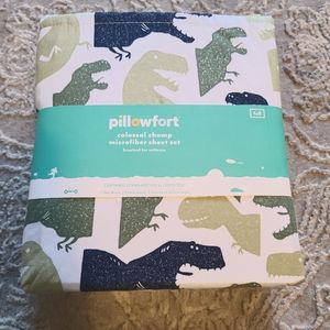 Pillowfort Dino Sheet Set